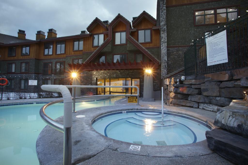 Platinum Suites Resort - Vacation Rentals Canmore Luaran gambar