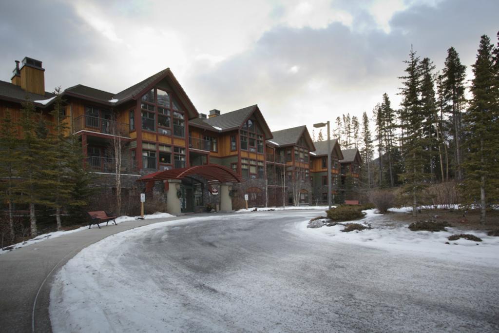 Platinum Suites Resort - Vacation Rentals Canmore Luaran gambar